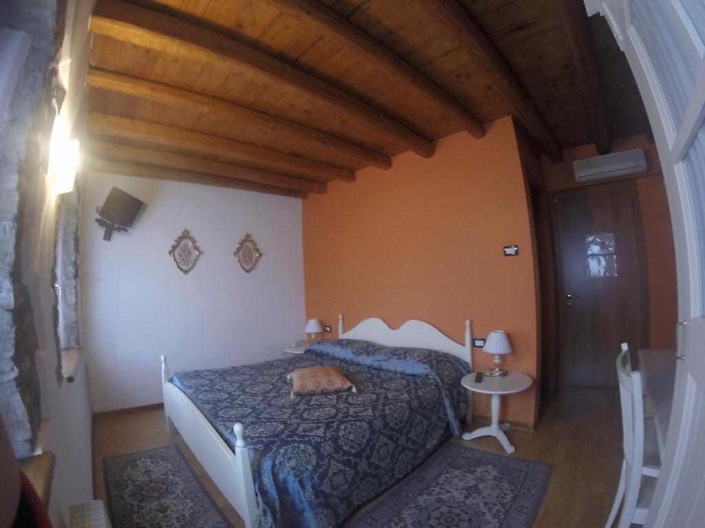 Hotel Calvi-Ristorante Mainor Витторио-Венето Экстерьер фото