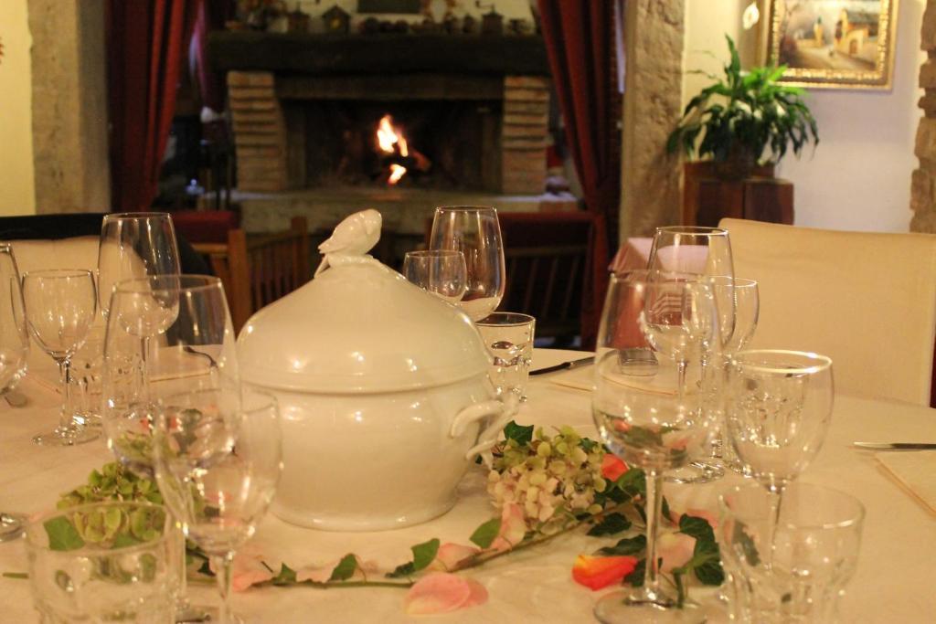 Hotel Calvi-Ristorante Mainor Витторио-Венето Экстерьер фото