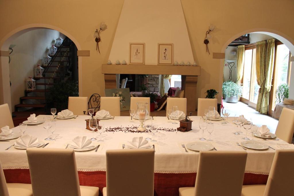 Hotel Calvi-Ristorante Mainor Витторио-Венето Экстерьер фото